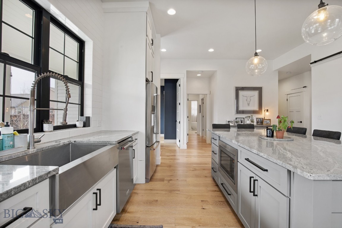 Bozeman, Montana 59715, United States, 5 Bedrooms Bedrooms, ,4 BathroomsBathrooms,Residential,Contingent,59776