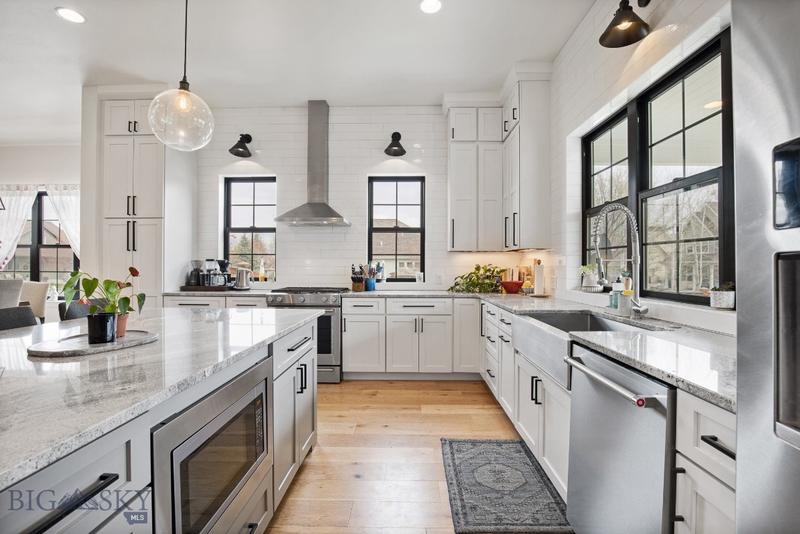 Bozeman, Montana 59715, United States, 5 Bedrooms Bedrooms, ,4 BathroomsBathrooms,Residential,Contingent,59776