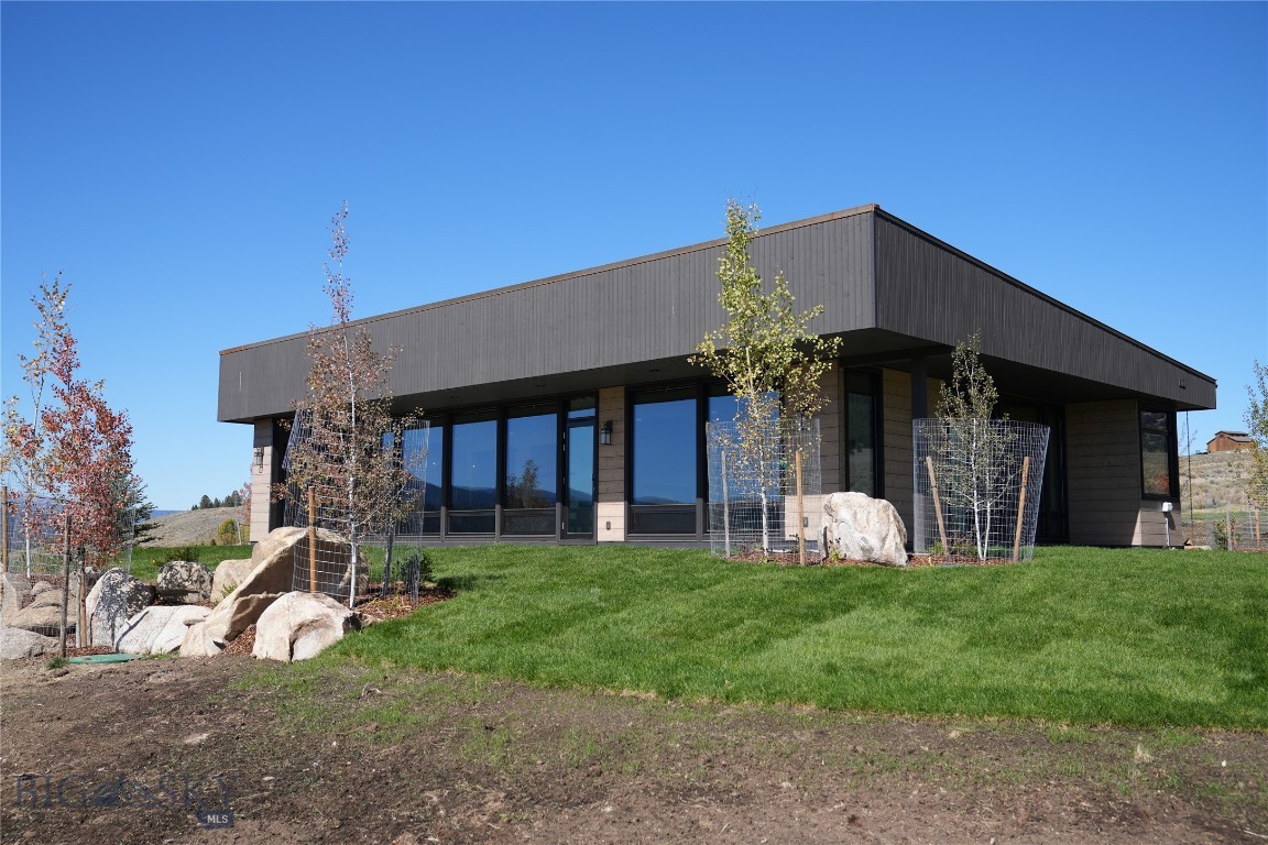 Pine Butte Ranch - Madison County - Residential