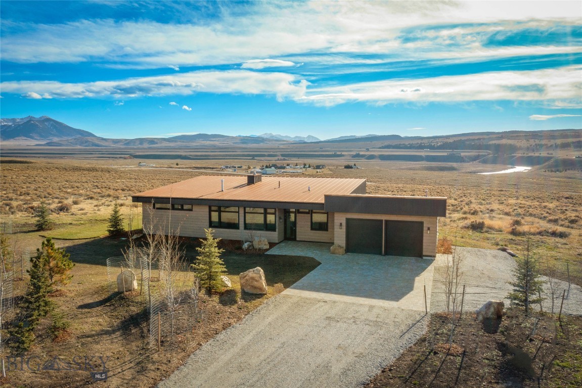 Pine Butte Ranch - Madison County - Residential