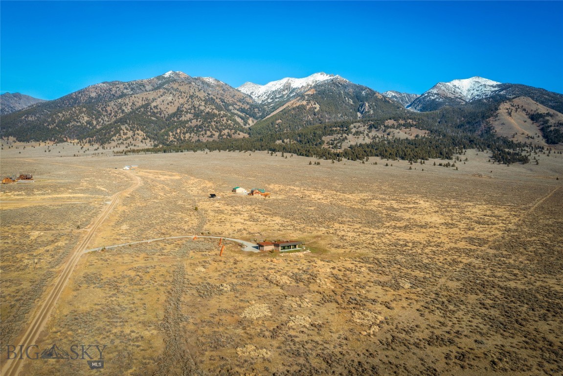 Pine Butte Ranch - Madison County - Residential
