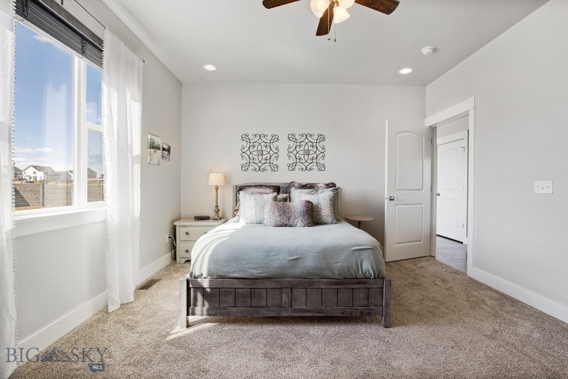 Bozeman, Montana 59718, United States, 4 Bedrooms Bedrooms, ,3 BathroomsBathrooms,Residential,Pending,61447