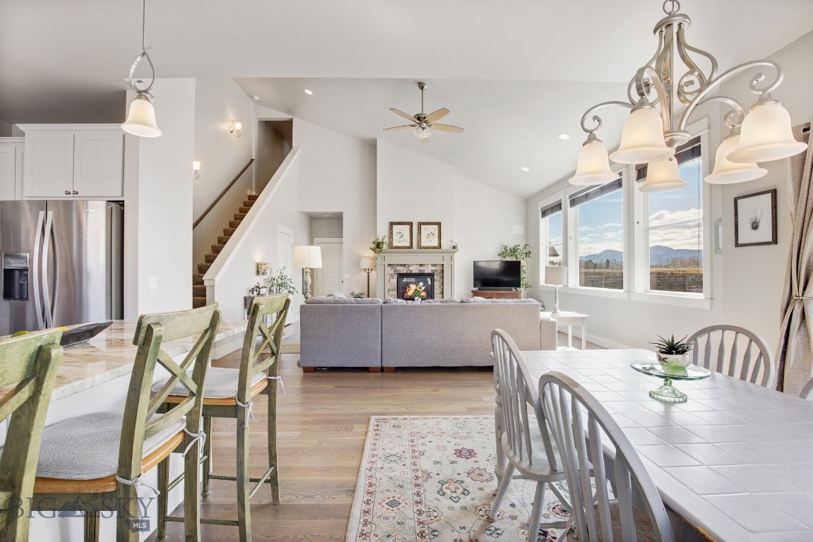 Bozeman, Montana 59718, United States, 4 Bedrooms Bedrooms, ,3 BathroomsBathrooms,Residential,Pending,61447