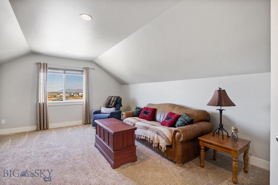 Bozeman, Montana 59718, United States, 4 Bedrooms Bedrooms, ,3 BathroomsBathrooms,Residential,Pending,61447