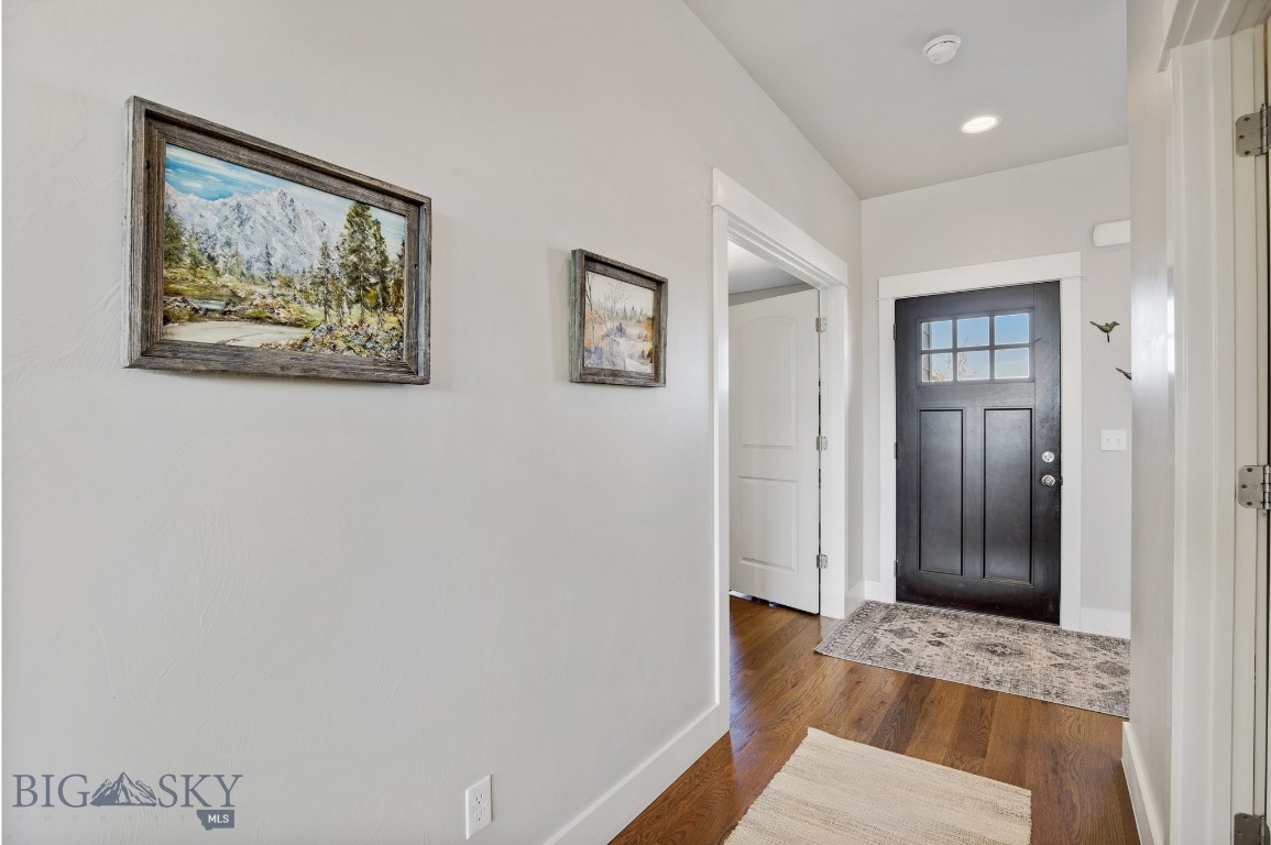 Bozeman, Montana 59718, United States, 4 Bedrooms Bedrooms, ,3 BathroomsBathrooms,Residential,Pending,61447