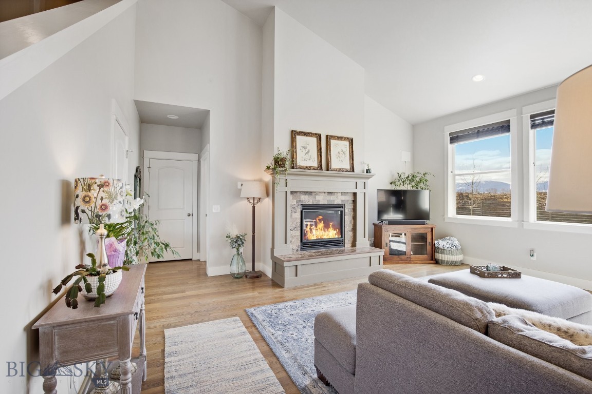 Bozeman, Montana 59718, United States, 4 Bedrooms Bedrooms, ,3 BathroomsBathrooms,Residential,Pending,61447