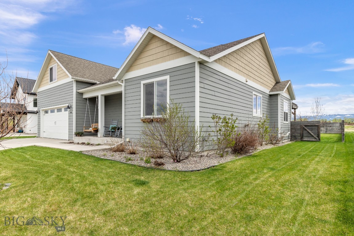 Bozeman, Montana 59718, United States, 4 Bedrooms Bedrooms, ,3 BathroomsBathrooms,Residential,Pending,61447