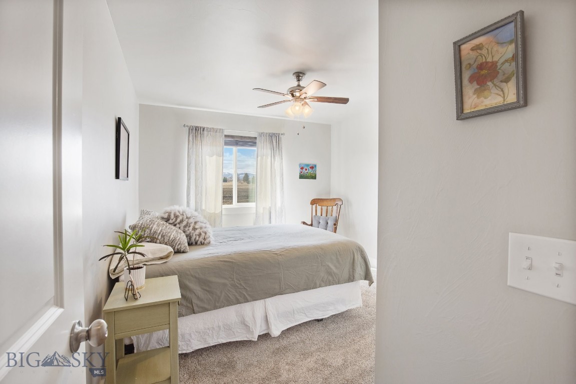 Bozeman, Montana 59718, United States, 4 Bedrooms Bedrooms, ,3 BathroomsBathrooms,Residential,Pending,61447