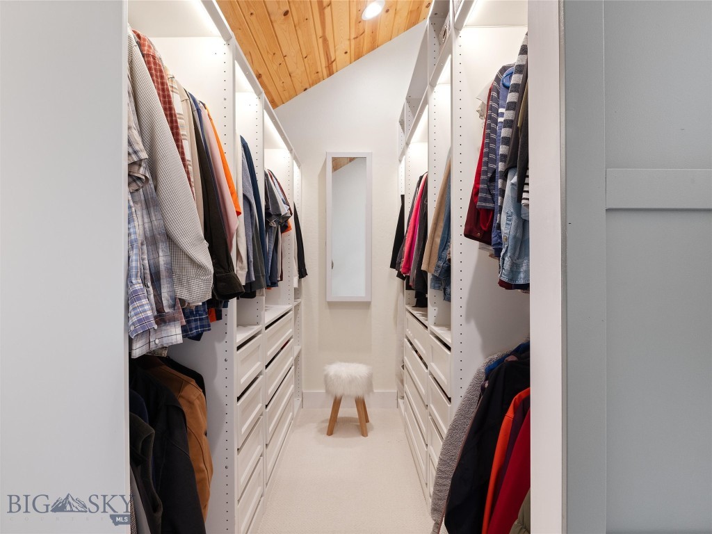 Livingston, Montana 59047, United States, 3 Bedrooms Bedrooms, ,2 BathroomsBathrooms,Residential,Contingent,56621