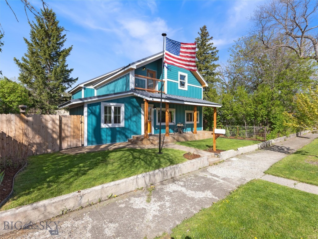 Livingston, Montana 59047, United States, 3 Bedrooms Bedrooms, ,2 BathroomsBathrooms,Residential,Contingent,56621