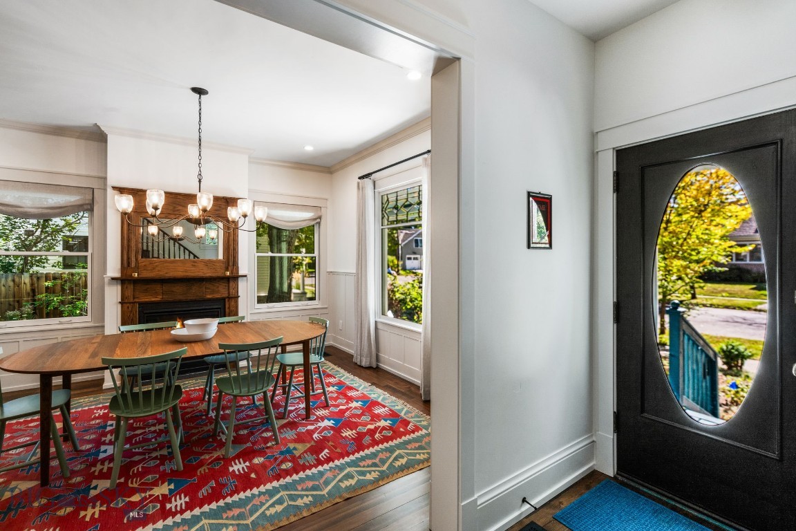 Bozeman, Montana 59715, United States, 4 Bedrooms Bedrooms, ,4 BathroomsBathrooms,Residential,Contingent,38066