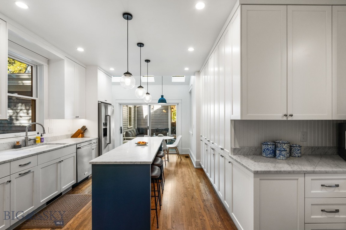 Bozeman, Montana 59715, United States, 4 Bedrooms Bedrooms, ,4 BathroomsBathrooms,Residential,Contingent,38066