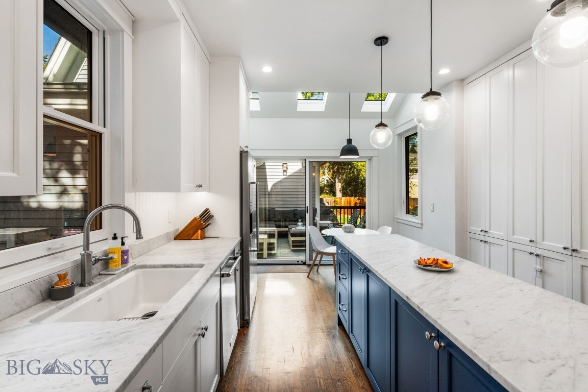 Bozeman, Montana 59715, United States, 4 Bedrooms Bedrooms, ,4 BathroomsBathrooms,Residential,Contingent,38066