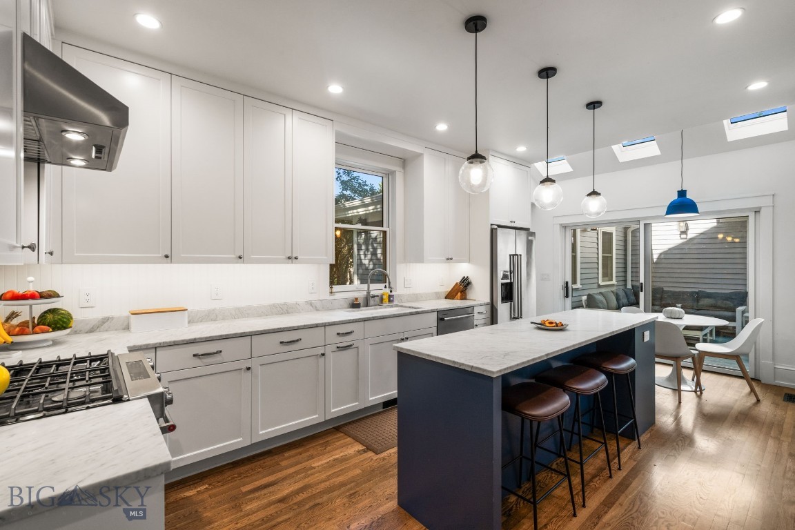 Bozeman, Montana 59715, United States, 4 Bedrooms Bedrooms, ,4 BathroomsBathrooms,Residential,Contingent,38066