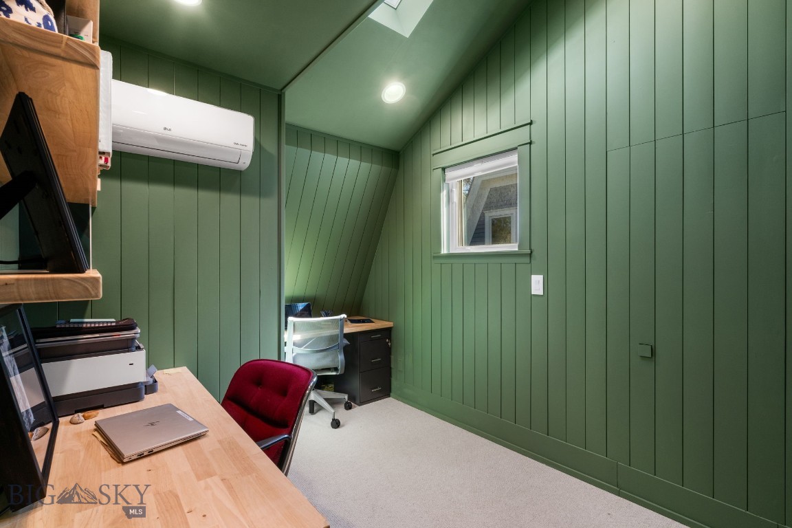 Bozeman, Montana 59715, United States, 4 Bedrooms Bedrooms, ,4 BathroomsBathrooms,Residential,Contingent,38066