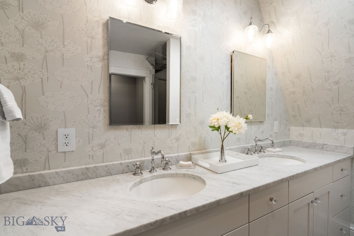 Bozeman, Montana 59715, United States, 4 Bedrooms Bedrooms, ,4 BathroomsBathrooms,Residential,Contingent,38066