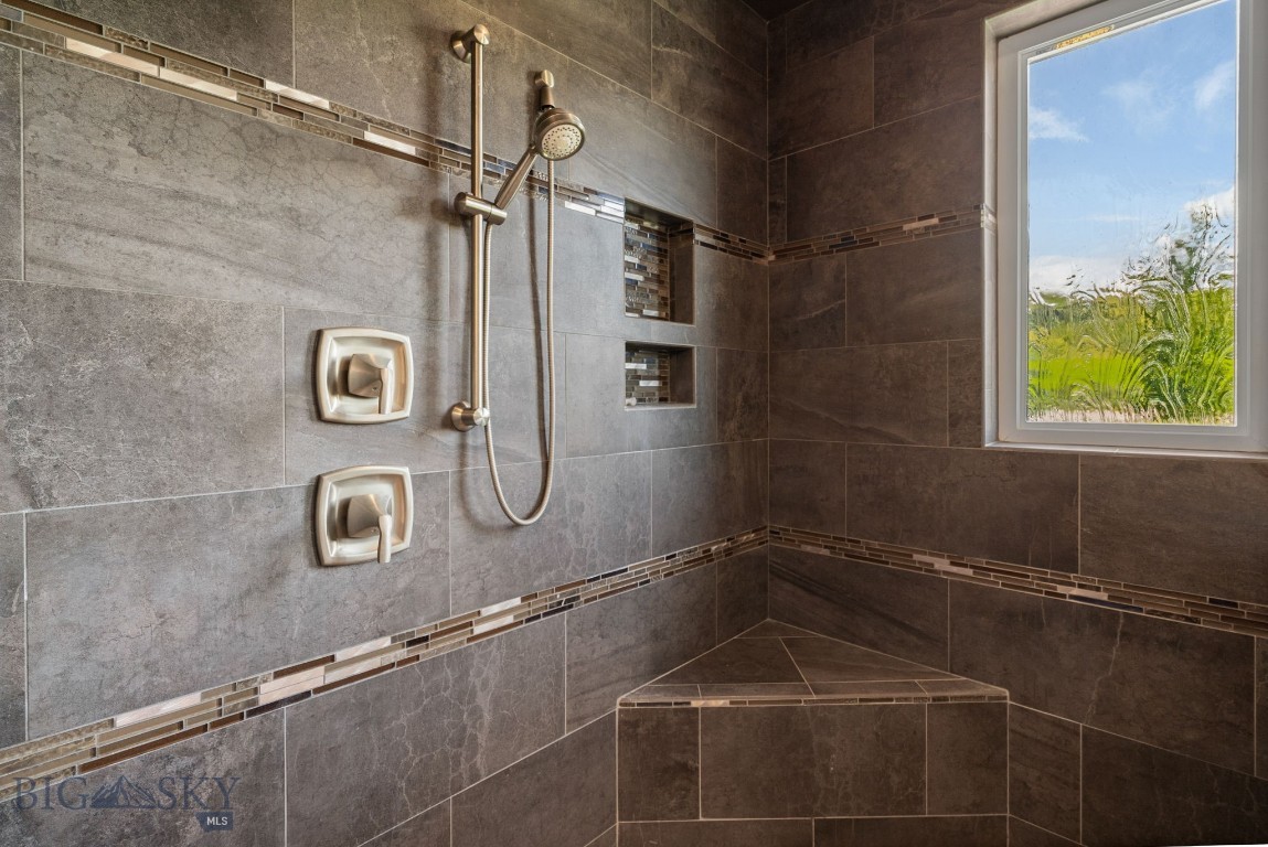 Bozeman, Montana 59715, United States, 3 Bedrooms Bedrooms, ,3 BathroomsBathrooms,Residential,Active,157281