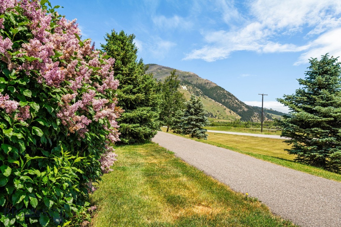 Bozeman, Montana 59715, United States, 3 Bedrooms Bedrooms, ,3 BathroomsBathrooms,Residential,Active,157281