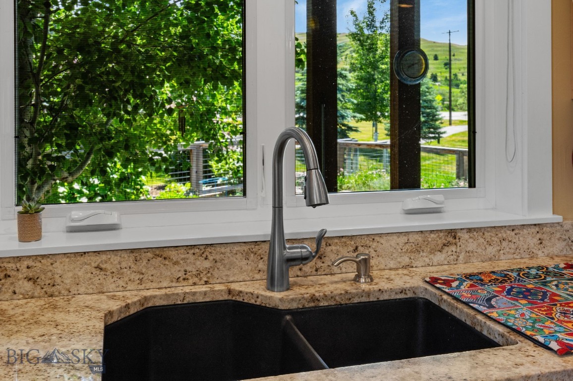 Bozeman, Montana 59715, United States, 3 Bedrooms Bedrooms, ,3 BathroomsBathrooms,Residential,Active,157281