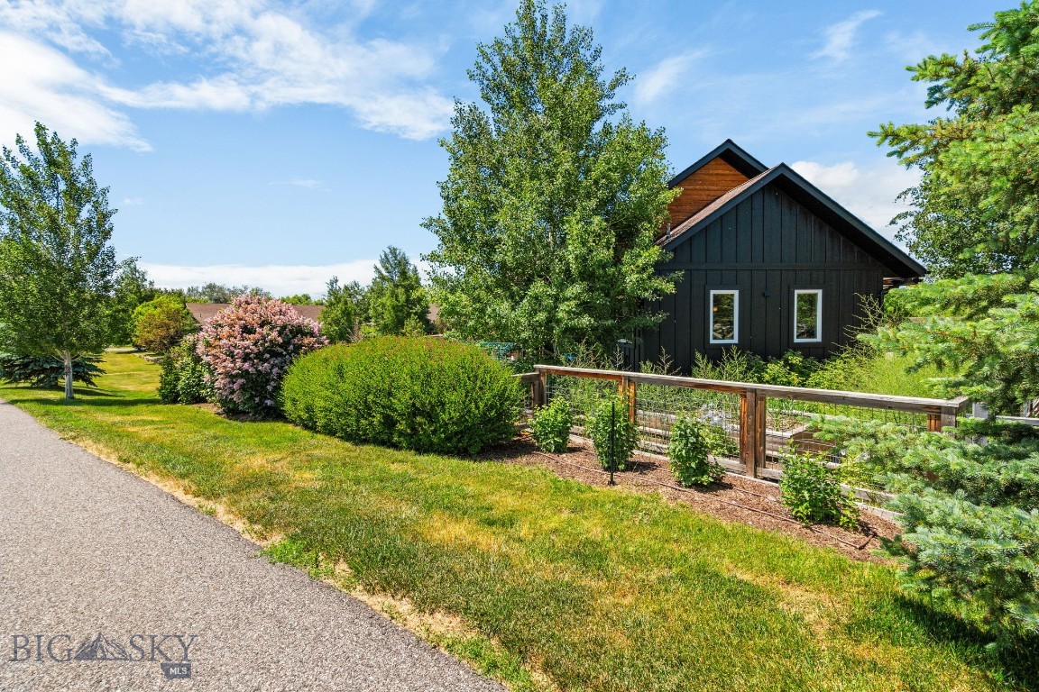 Bozeman, Montana 59715, United States, 3 Bedrooms Bedrooms, ,3 BathroomsBathrooms,Residential,Active,157281