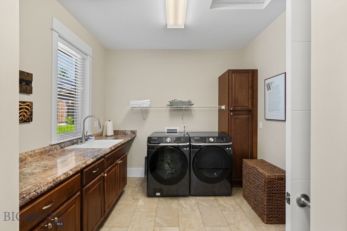 Bozeman, Montana 59715, United States, 3 Bedrooms Bedrooms, ,3 BathroomsBathrooms,Residential,Active,157281