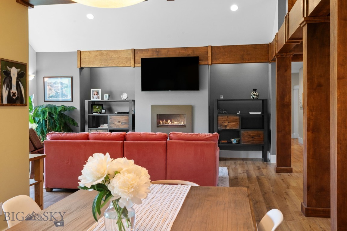 Bozeman, Montana 59715, United States, 3 Bedrooms Bedrooms, ,3 BathroomsBathrooms,Residential,Active,157281