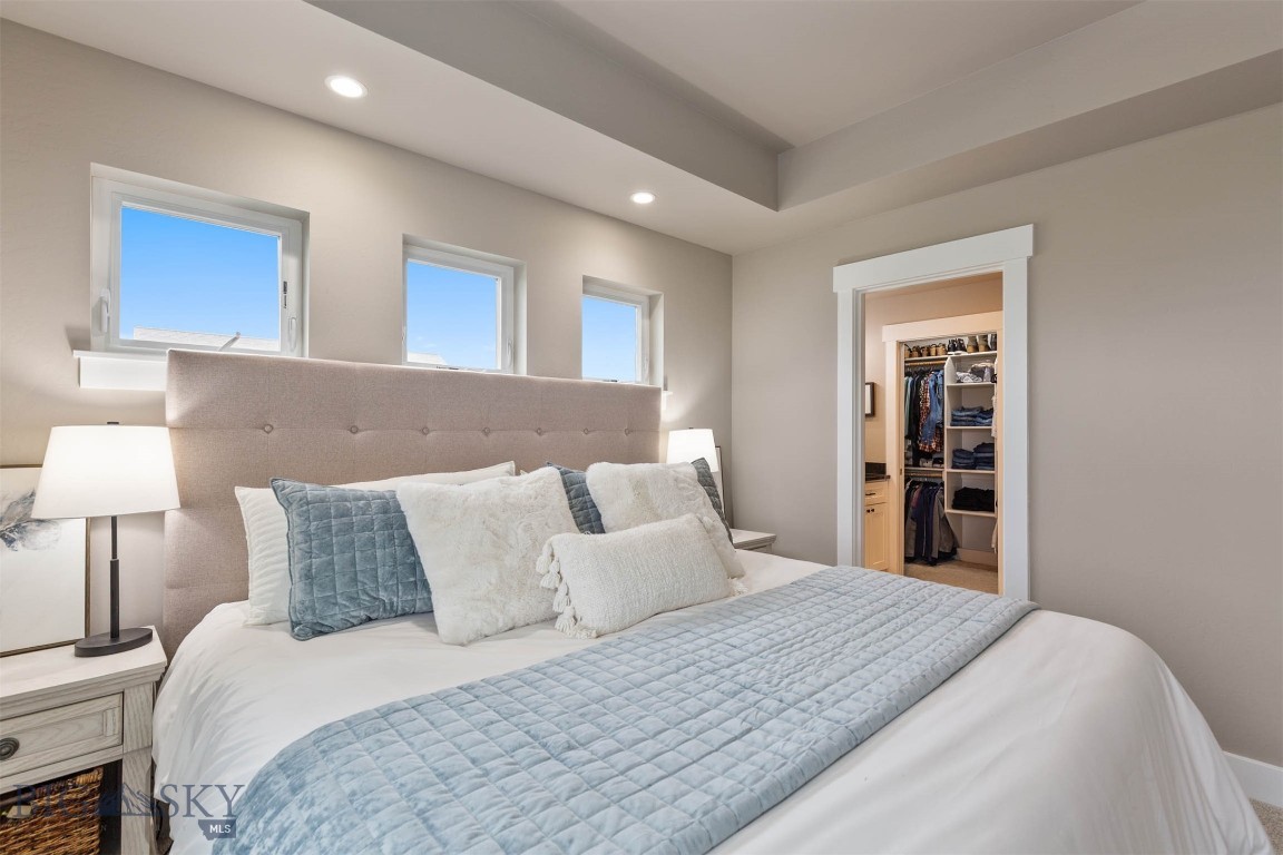Falcon Hollow - Residential