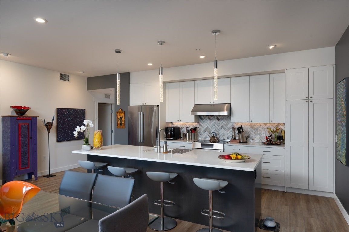 Bozeman, Montana 59715, United States, 2 Bedrooms Bedrooms, ,3 BathroomsBathrooms,Residential,Active,26038