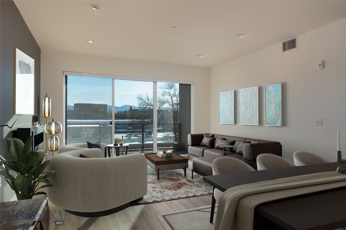 Bozeman, Montana 59715, United States, 2 Bedrooms Bedrooms, ,3 BathroomsBathrooms,Residential,Active,26038