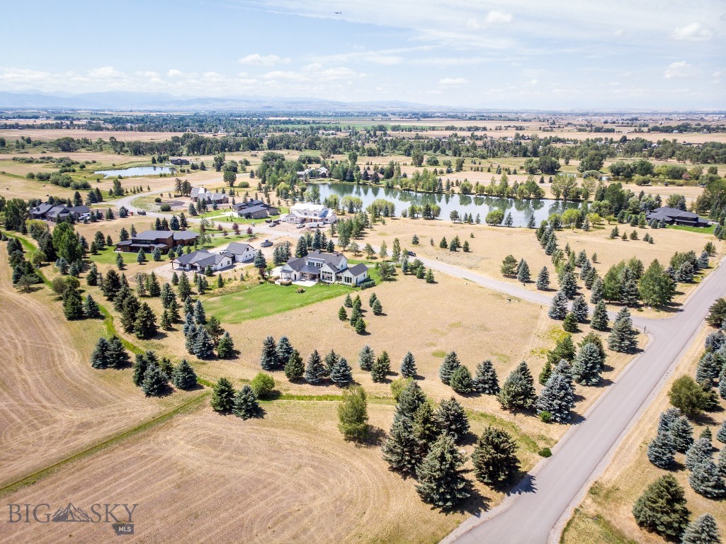 Bridger Lake Meadows - Land