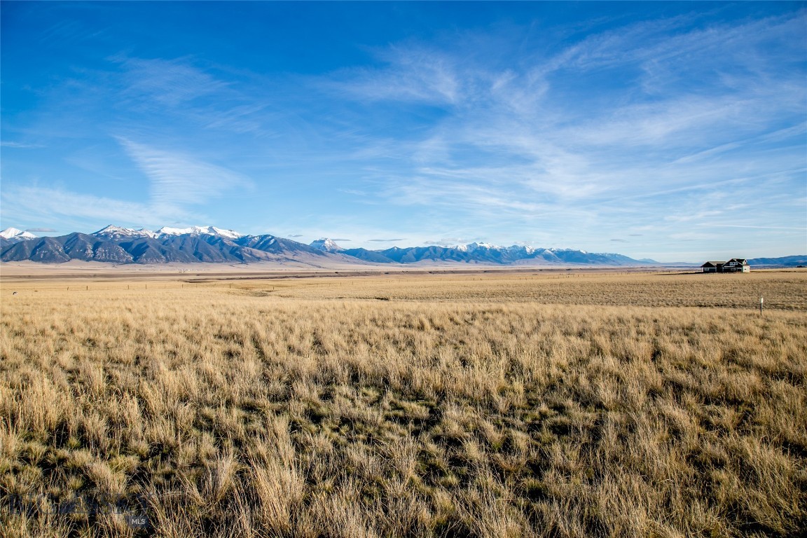 Pronghorn Meadows - Land