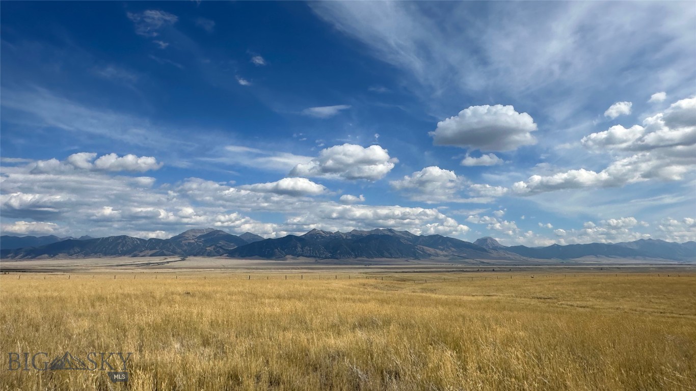 Pronghorn Meadows - Land