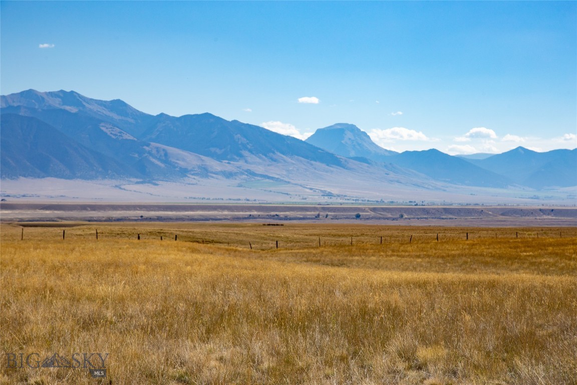 Pronghorn Meadows - Land