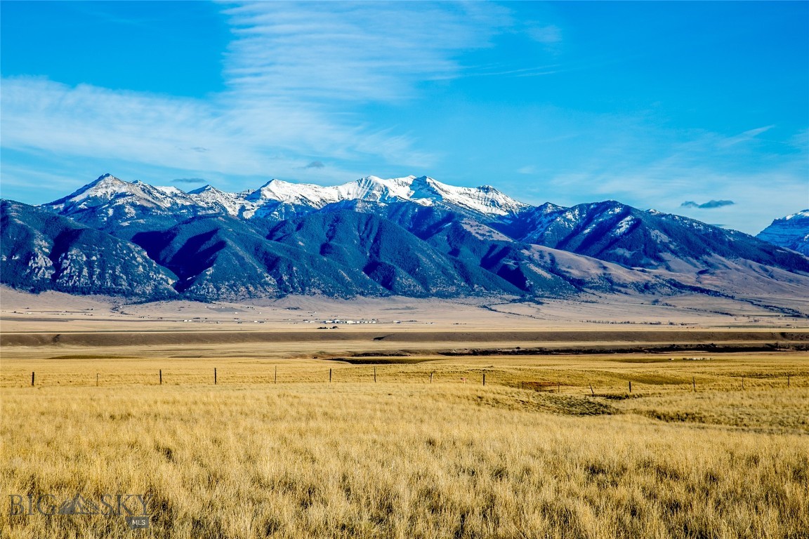 Pronghorn Meadows - Land