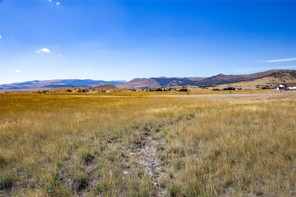 Pronghorn Meadows - Land