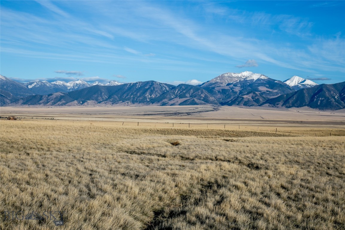 Pronghorn Meadows - Land