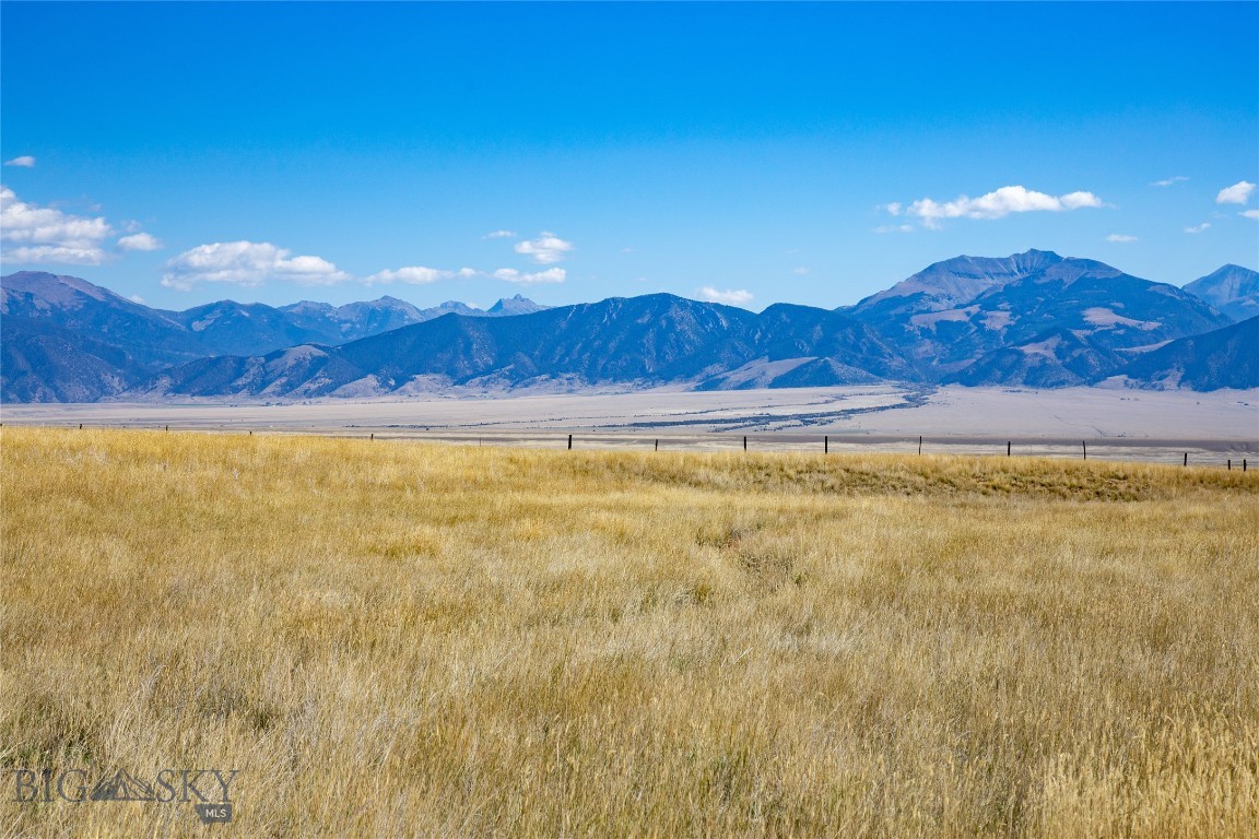 Pronghorn Meadows - Land
