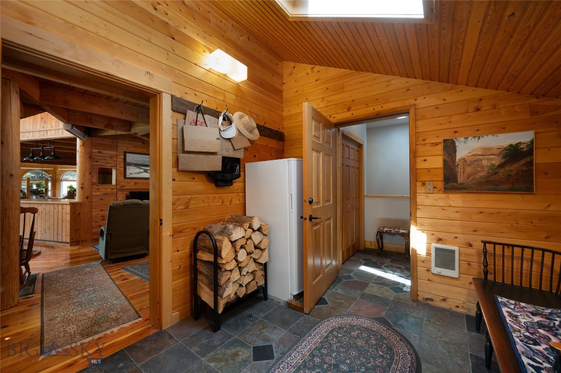 Quinn Creek Properties - Residential