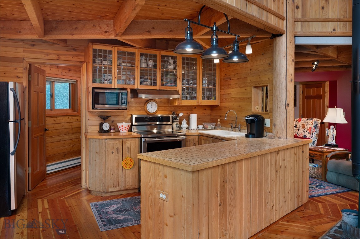 Quinn Creek Properties - Residential