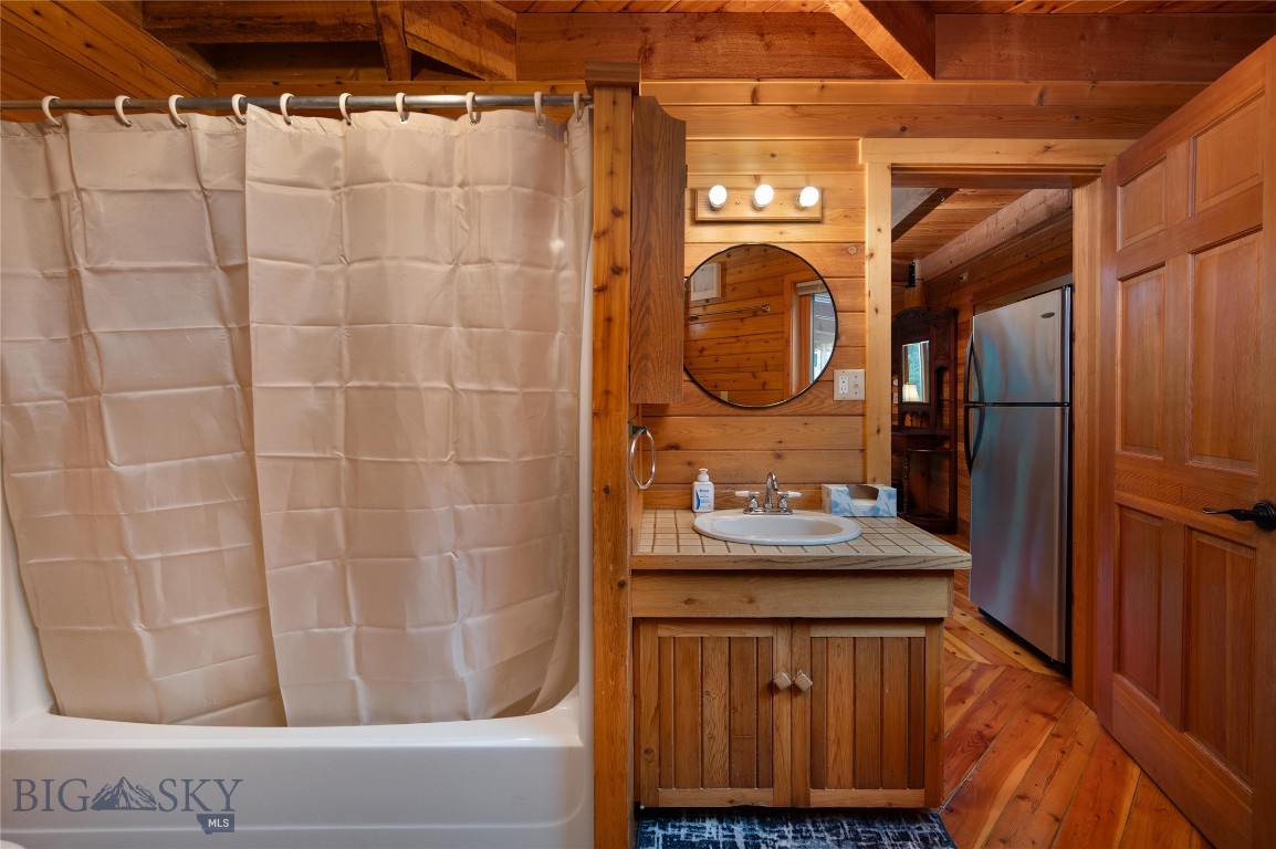 Quinn Creek Properties - Residential