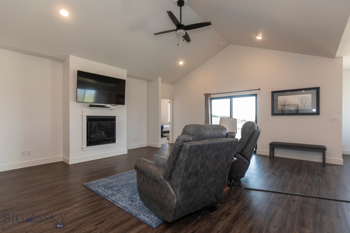 Wheatland Meadows - Residential
