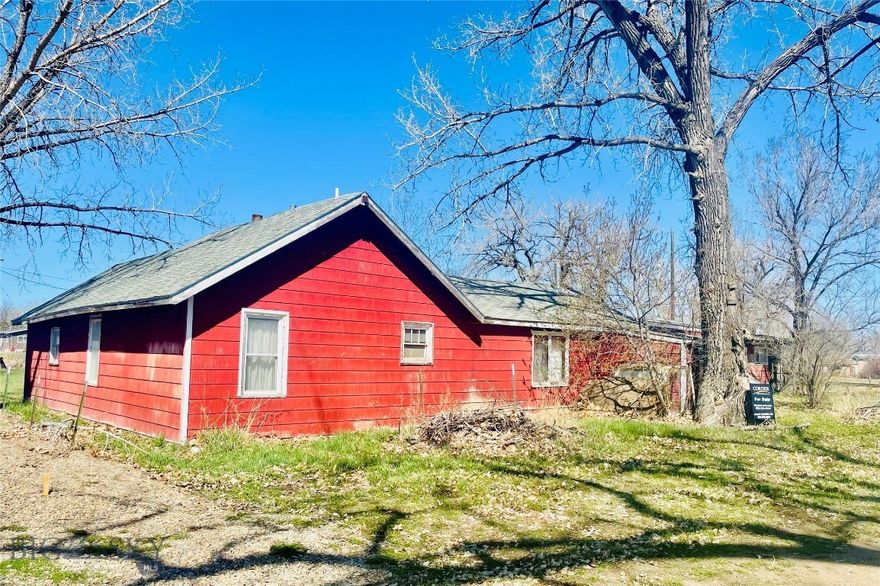 Make your home on the Hi-Line on these lots. There are some outbuildings on the property and are likely not salvageable. The buildings could be removed and the lots utilized for however you see fit! The area is rich with recreation including hunting, camping, boating, fishing, hunting, hiking, and skiing. Chinook is 22 miles from Havre, Montana.