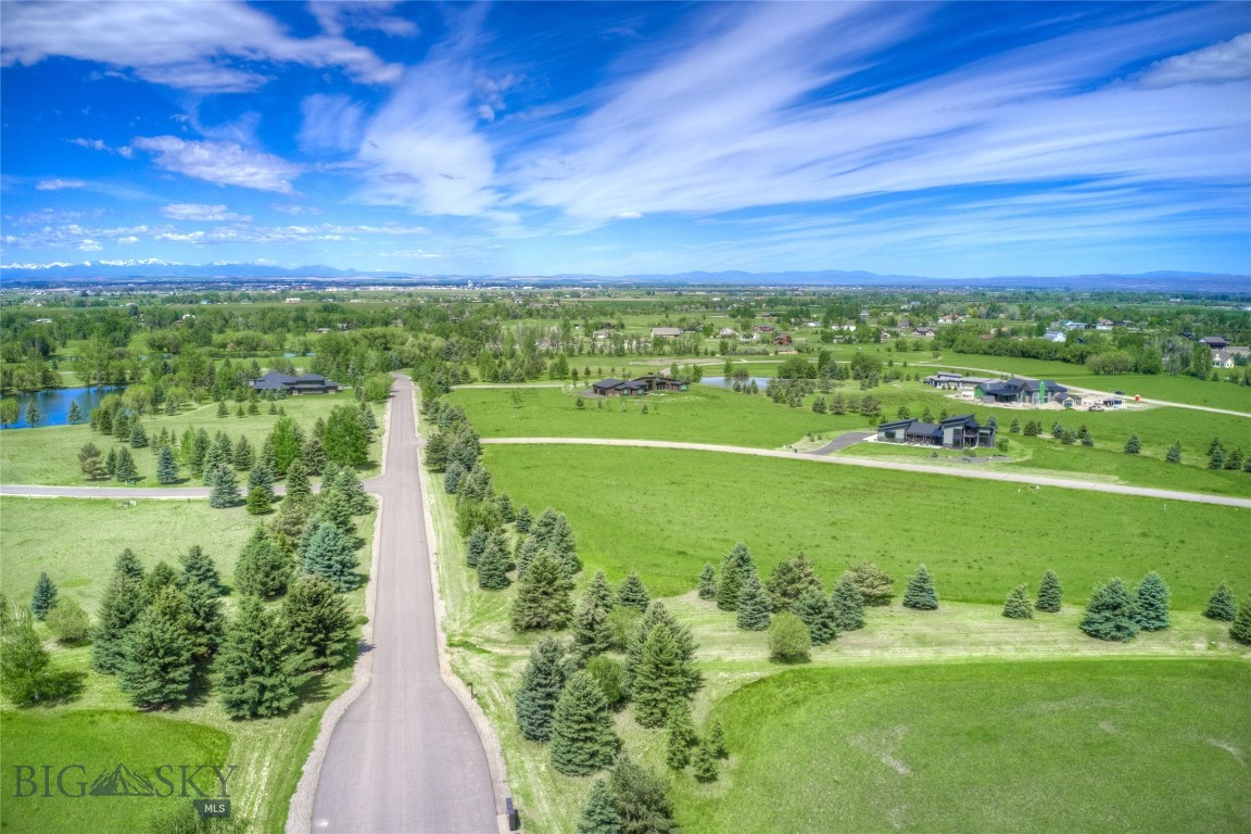 Bridger Lake Meadows - Land