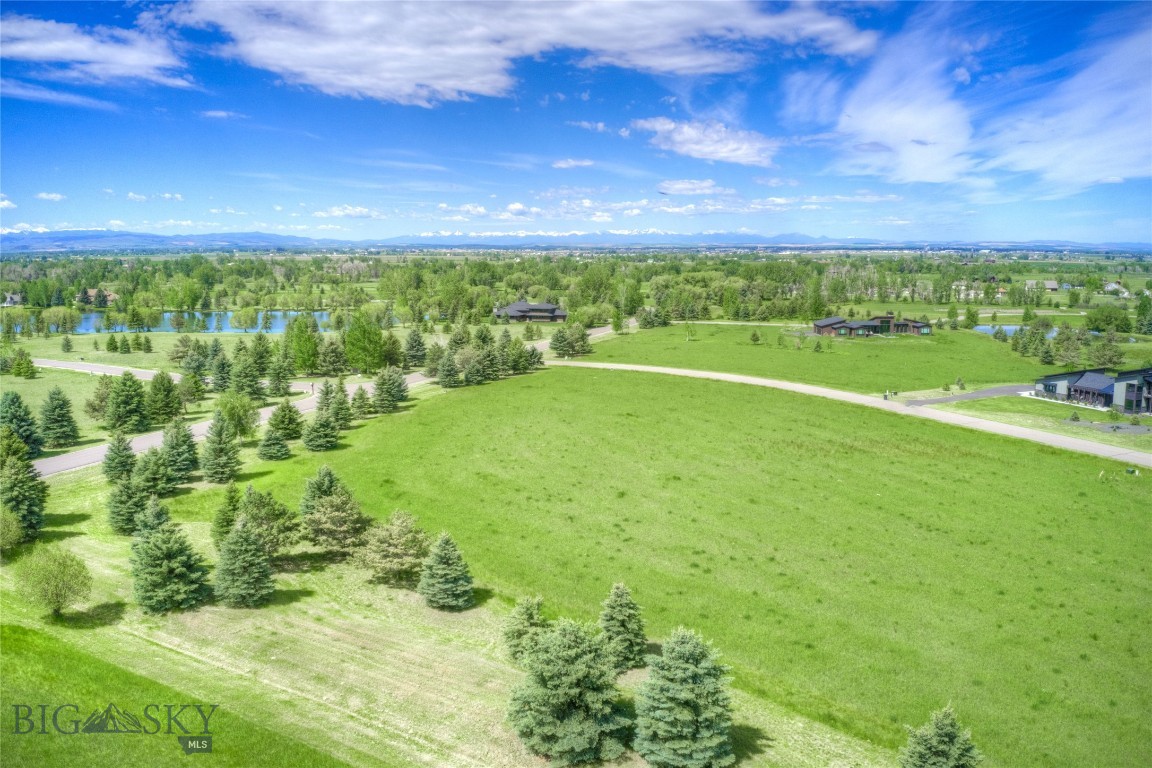 Bridger Lake Meadows - Land
