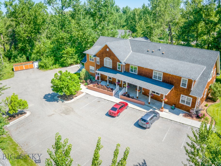 Galactic Park - Commercial Lease