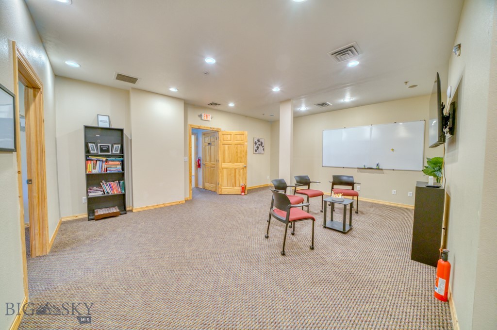 Galactic Park - Commercial Lease