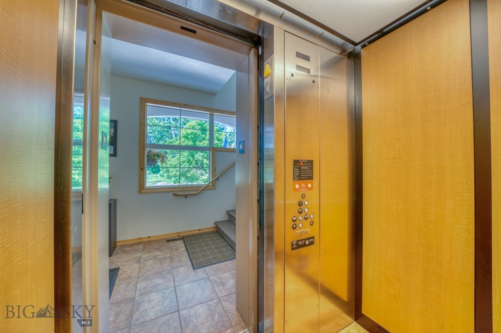 Galactic Park - Commercial Lease