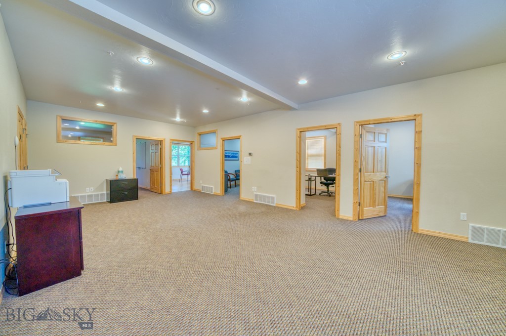 Galactic Park - Commercial Lease