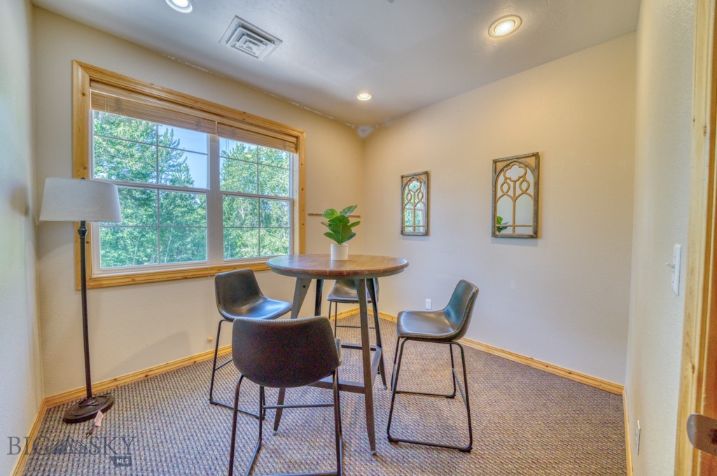 Galactic Park - Commercial Lease