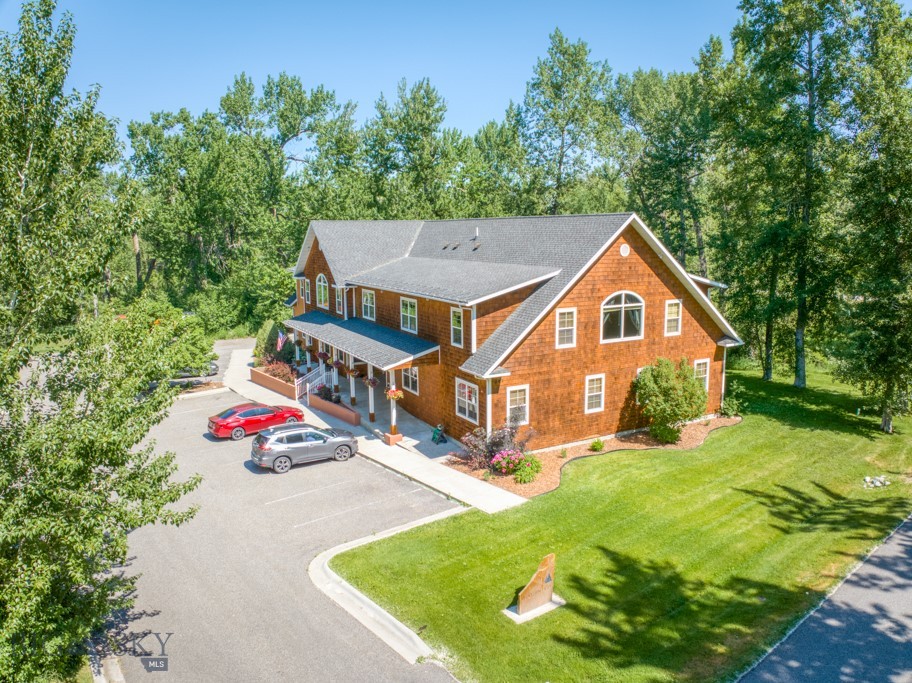 Galactic Park - Commercial Lease